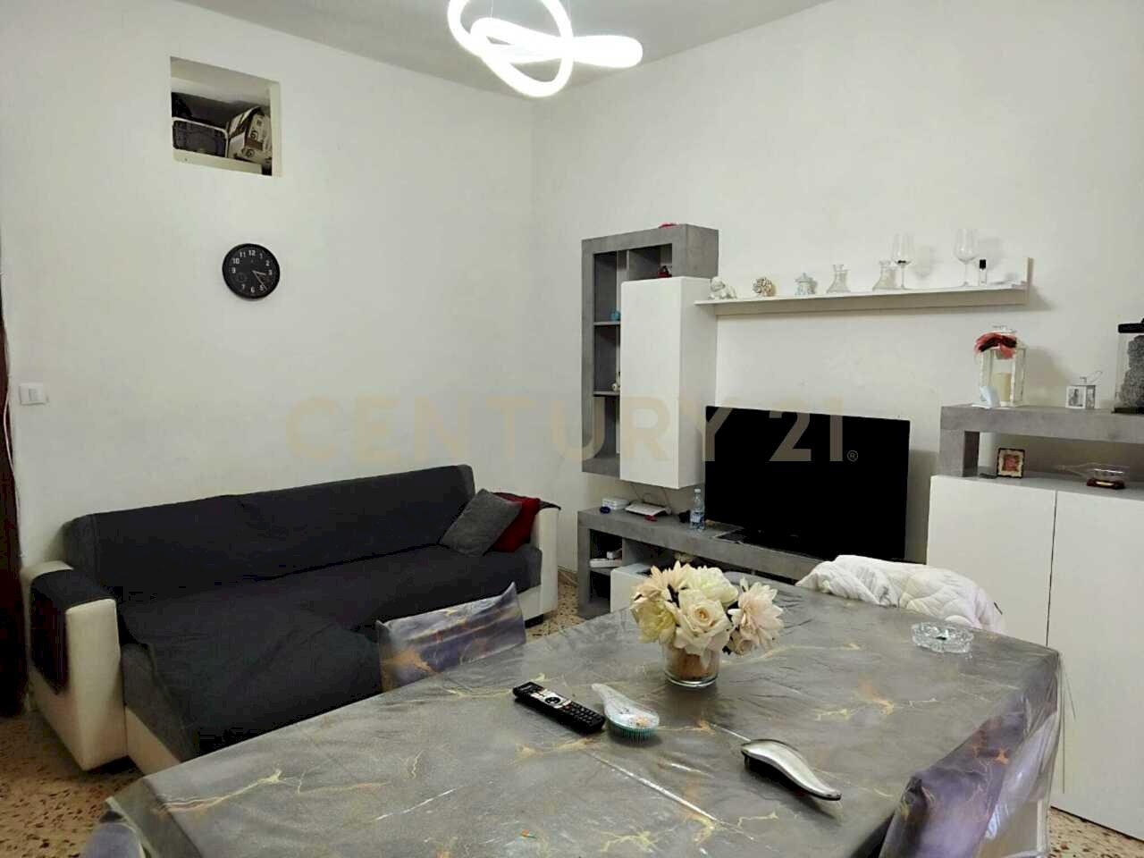 WhatsApp Image 2026-01-26 at 12.08.20 (2).jpeg - Two-room apartment Via Scillato 34, Palermo - photo 3