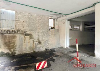 1.1 INGRESSO.jpeg - Box VIA S. ALBERTO  17B, Genova (zona Sestri Ponente) - foto 3