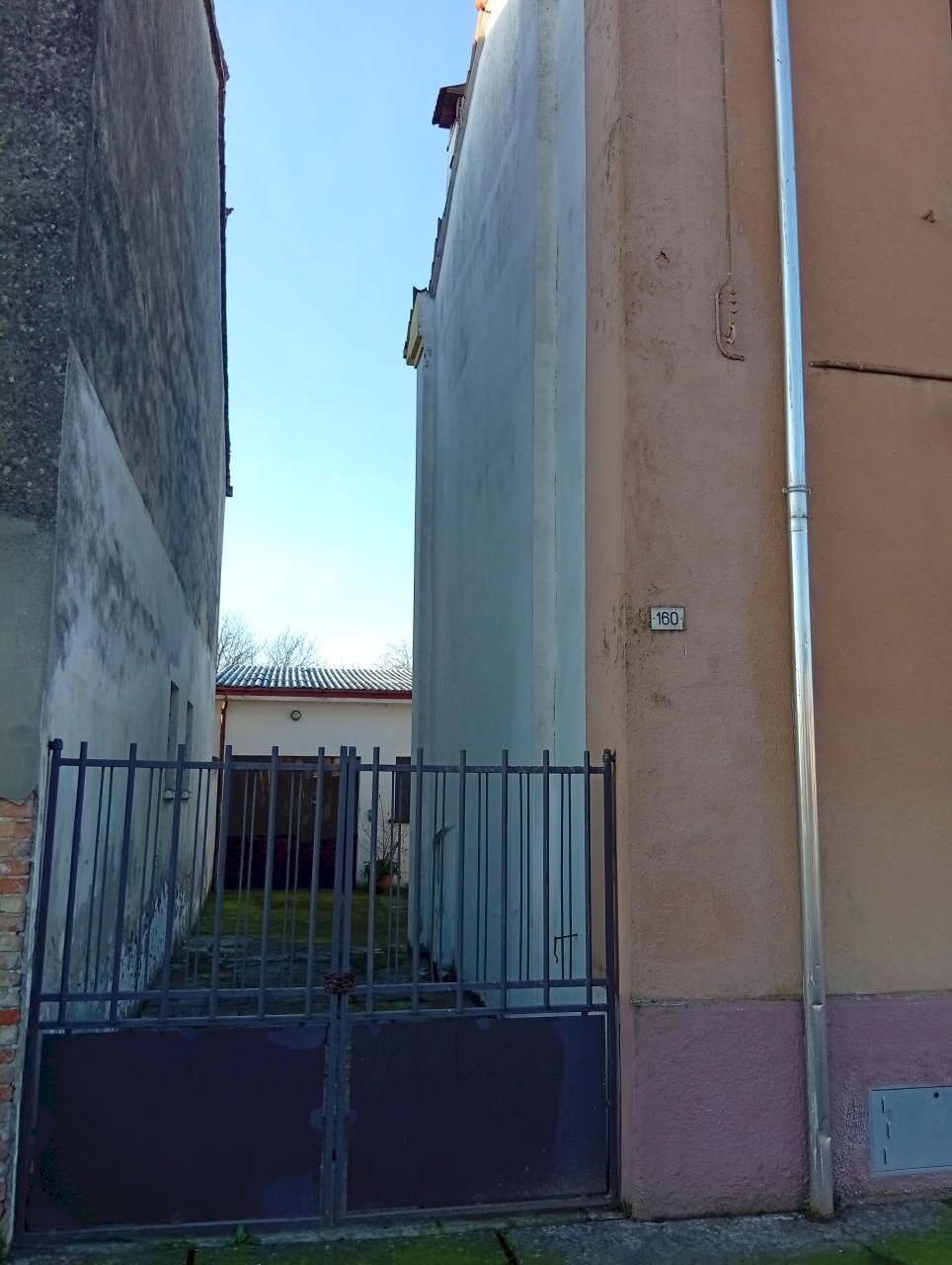 IMG_20260127_085441.jpg - Villa Via Alessandro Manzoni 158, Casalmaggiore - foto 2