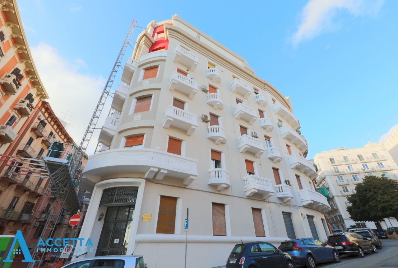 facciata - Appartamento Via Duca di Genova 63, Taranto - foto 1