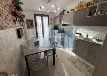 Four-room apartment Via Giuseppe Maria Danieli, Siracusa - photo 9
