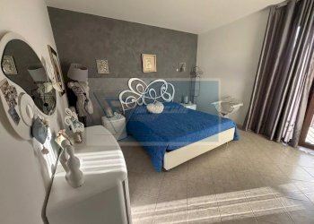 Four-room apartment Via Giuseppe Maria Danieli, Siracusa - photo 16