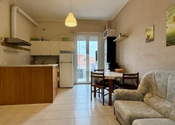 Three-room apartment Via Don Minzoni, Misano Adriatico - photo 2