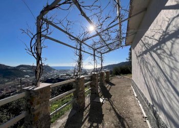 Independent house Regione Tuvi, Taggia - photo 25