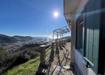 Independent house Regione Tuvi, Taggia - photo 28