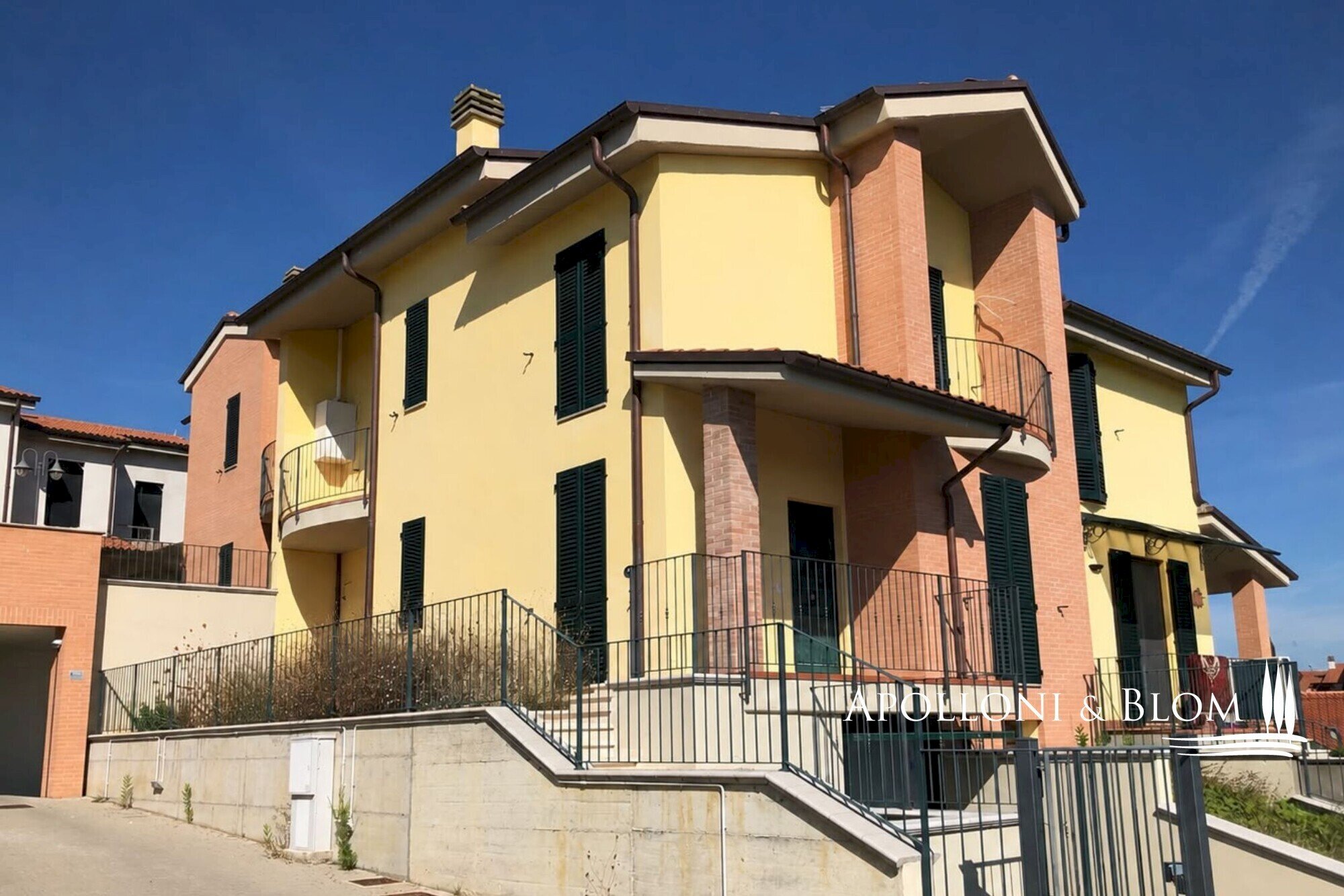 Villa Unifamiliare Via Umbria, 5, Montepulciano - foto 1