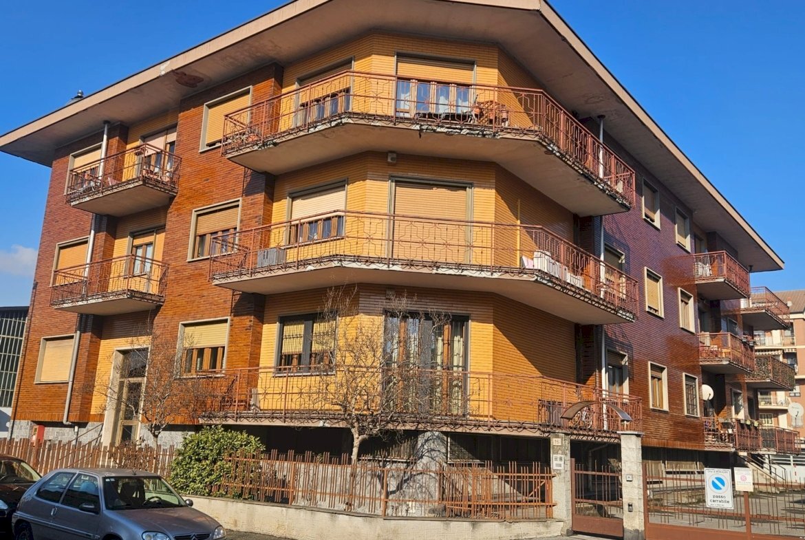 Trilocale Moncalieri via Nazario Sauro 16, Moncalieri - foto 1