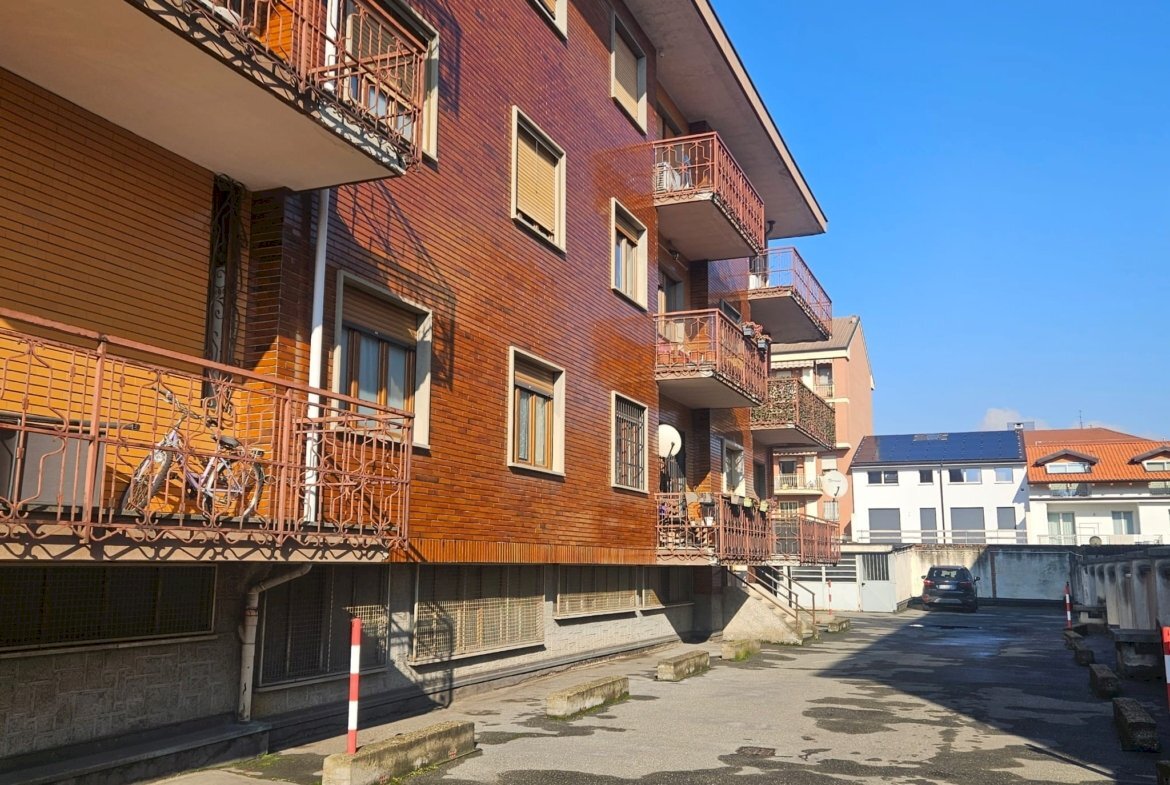 Trilocale Moncalieri via Nazario Sauro 16, Moncalieri - foto 2