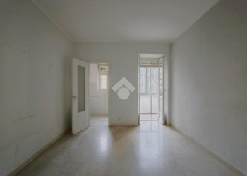 Trilocale Via Monte Rosa, Torino (zona Regio Parco) - foto 2