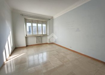 Trilocale Via Monte Rosa, Torino (zona Regio Parco) - foto 23