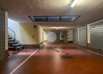 Box Via Lorenzo Perosi, Milano (zona Lorenteggio) - foto 9