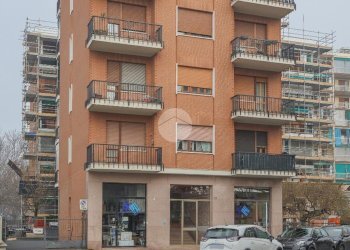 Bilocale Via Giovanni Segantini, Torino (zona Lucento) - foto 2