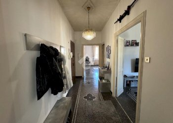 Appartamento Via Rivarolo, Genova (zona Rivarolo) - foto 2