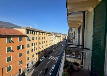 Appartamento Via Rivarolo, Genova (zona Rivarolo) - foto 8