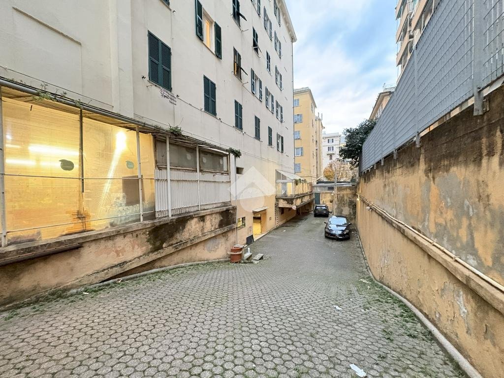 Garage - Parking Via Paggi, Genova (neighborhood San Fruttuoso) - photo 3