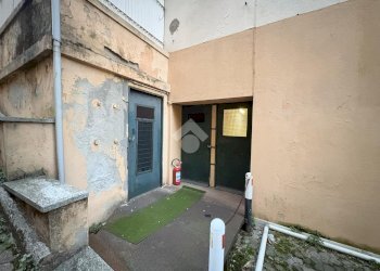 Garage - Parcheggio Via Paggi, Genova (zona San Fruttuoso) - foto 7