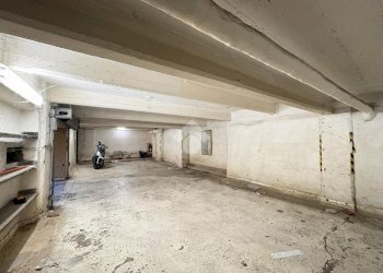 Garage - Parcheggio Via Paggi, Genova (zona San Fruttuoso) - foto 12