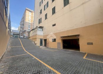 Garage - Parking Via Paggi, Genova (neighborhood San Fruttuoso) - photo 8