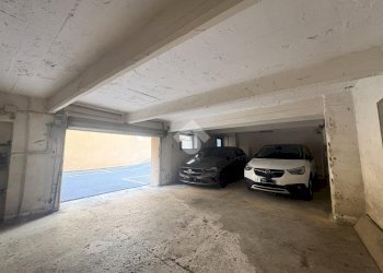 Garage - Parking Via Paggi, Genova (neighborhood San Fruttuoso) - photo 12