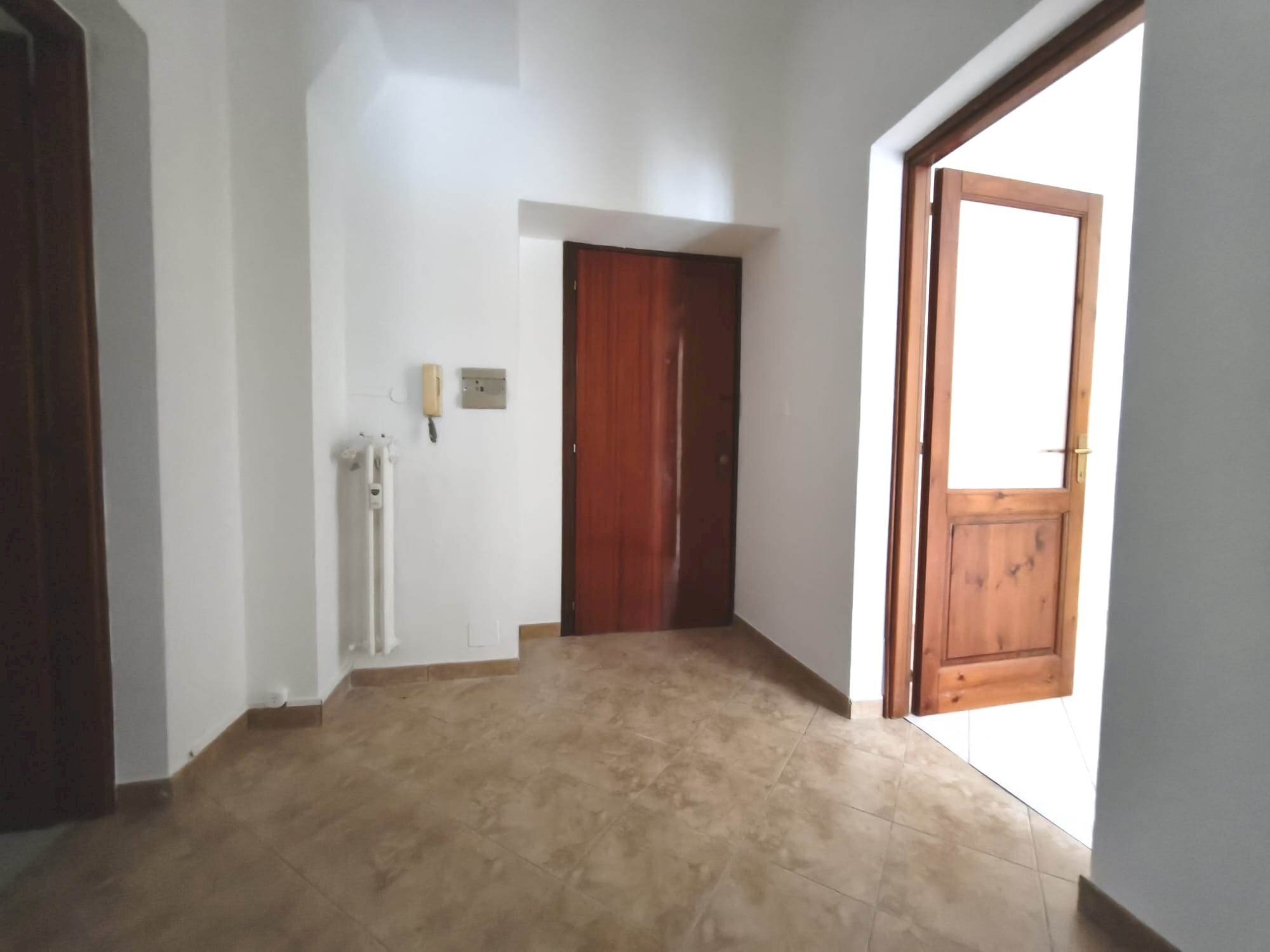 ingresso - Trilocale via Trento, 4, Perosa Argentina - foto 3