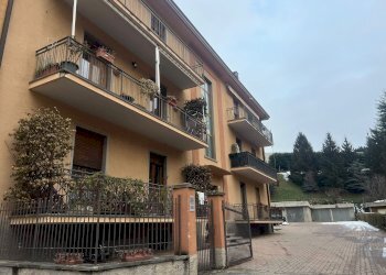 facciata - Trilocale via Trento, 4, Perosa Argentina - foto 1