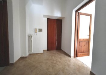 ingresso - Trilocale via Trento, 4, Perosa Argentina - foto 3