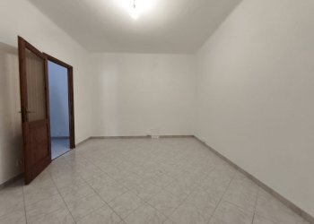 camera 1 - Trilocale via Trento, 4, Perosa Argentina - foto 8