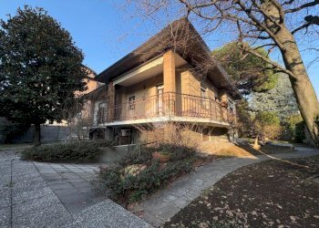 Villa Via stoppani, Legnano - photo 1