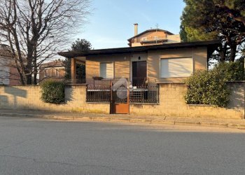 Villa Via stoppani, Legnano - photo 9