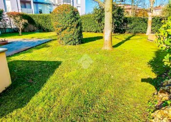 Villa Via Umberto Terracini, Parma (neighborhood Montebello) - photo 14