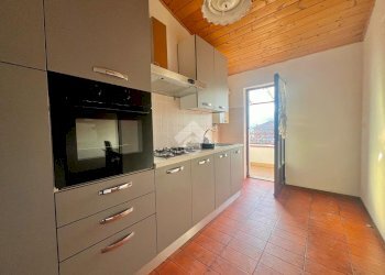 Quadrilocale Viale Europa, Castelnuovo Don Bosco - foto 2