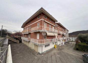 Quadrilocale Via S. Solutore, Caravino - foto 20