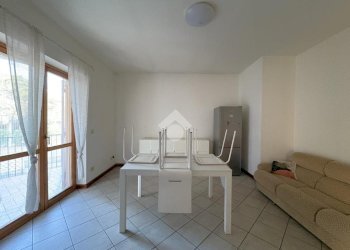 Three-room apartment Via Circonvallazione, Romano Canavese - photo 3