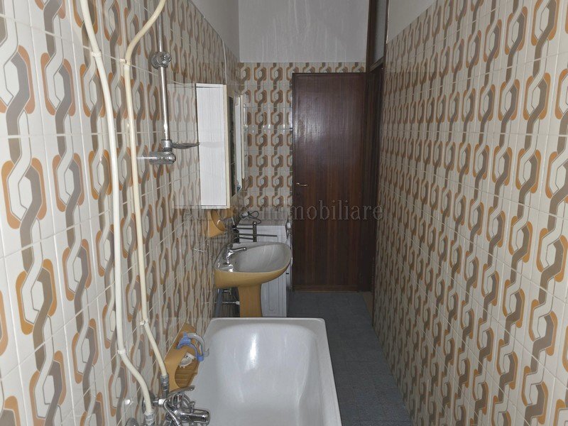 Two-room apartment Via Michelangelo, Borghetto Santo Spirito - photo 2