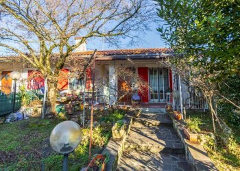 Villa a Schiera Carnate - foto 1