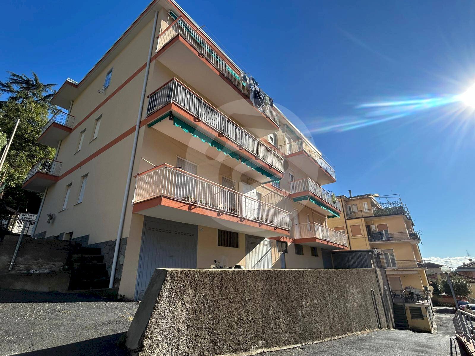 Foto 3 - Trilocale via loreto
 
27, Alassio - foto 3