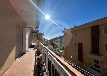 Foto 1 - Trilocale via loreto
 
27, Alassio - foto 1