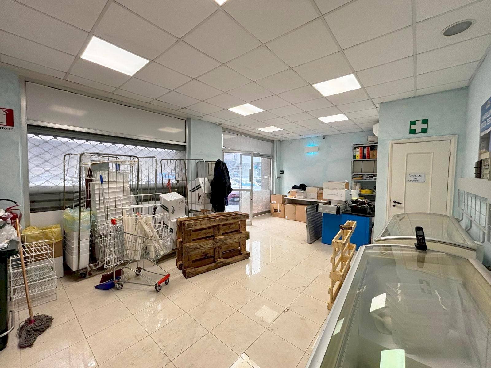 Foto 1 - Locale Commerciale Via Pietro Mascagni, Genova - foto 1