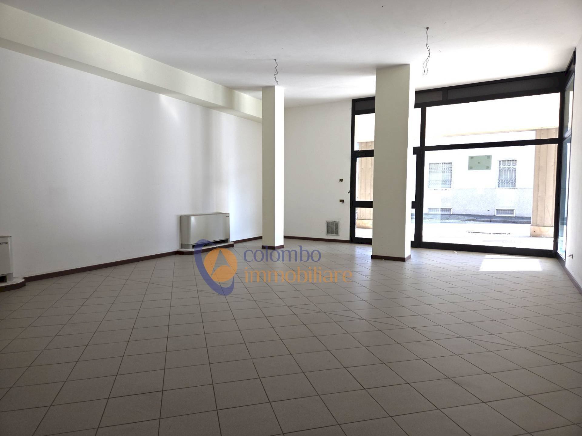 Foto 4 - Ufficio via Gorizia
 
11, Busto Arsizio - foto 3