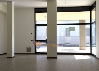 Foto 11 - Ufficio via Gorizia
 
11, Busto Arsizio - foto 10