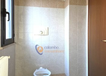 Foto 16 - Ufficio via Gorizia
 
11, Busto Arsizio - foto 15