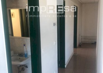 disimpegno/corridoio - Office via enrico mattei, Marcon - photo 4