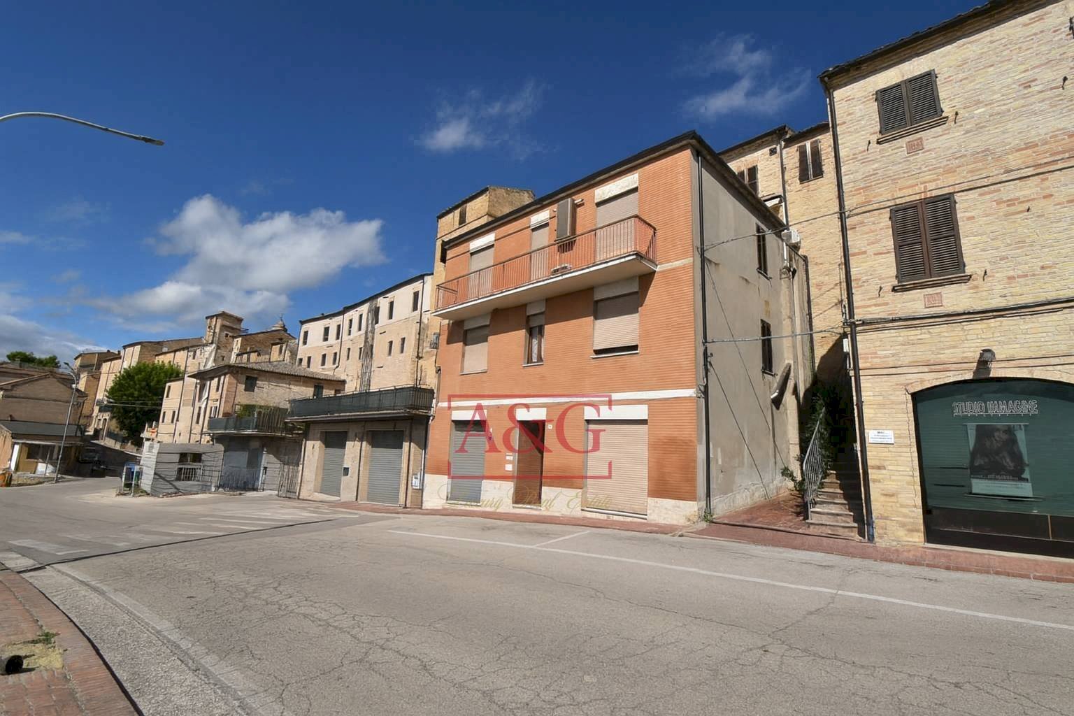 Foto 1 - Independent house via XX Settembre
 
38, Carassai - photo 1