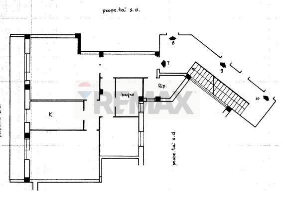 Pianta 2D - Three-room apartment Piazza Delle Fiamme Gialle
 
8, Roma - floor plans 1