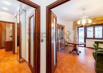 Hall / corridoio - Trilocale Piazza Delle Fiamme Gialle
 
8, Roma - foto 3