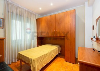 Camera / camera da letto - Trilocale Piazza Delle Fiamme Gialle
 
8, Roma - foto 10