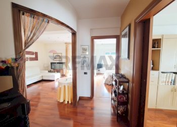 Hall / corridoio - Appartamento Matera - foto 8