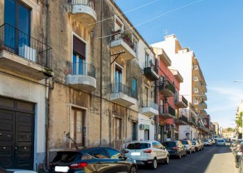 Edificio all\'aperto - Appartamento Via Duca Degli Abruzzi
 
173, Catania - foto 2