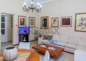 Soggiorno - Appartamento Via Duca Degli Abruzzi
 
173, Catania - foto 19