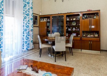 Sala da pranzo - Appartamento Via Duca Degli Abruzzi
 
173, Catania - foto 21
